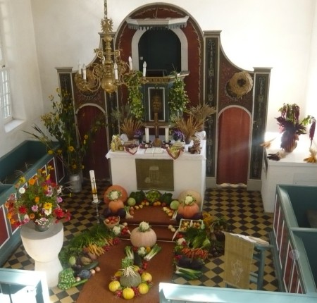 Altar zum Erntedankfest